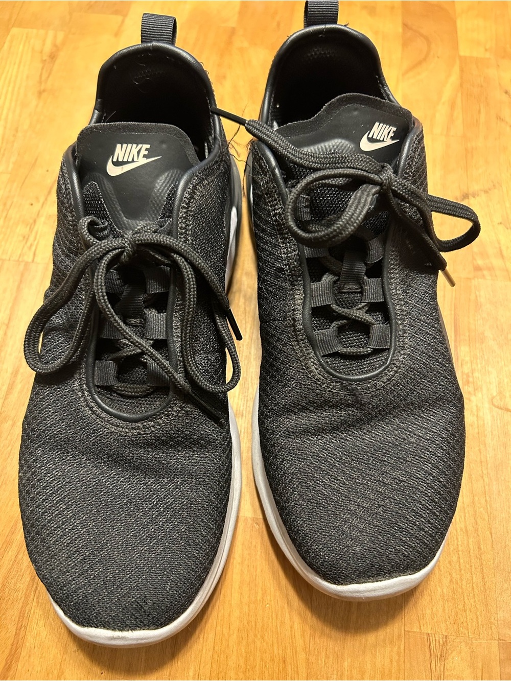 Nike Women's Black Running Sneakers